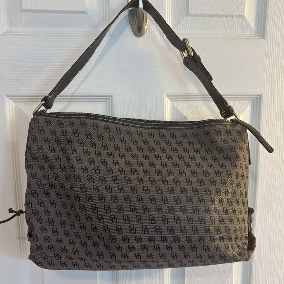 Dooney and Bourke Large Shoulder Bag - Picture 1 of 6